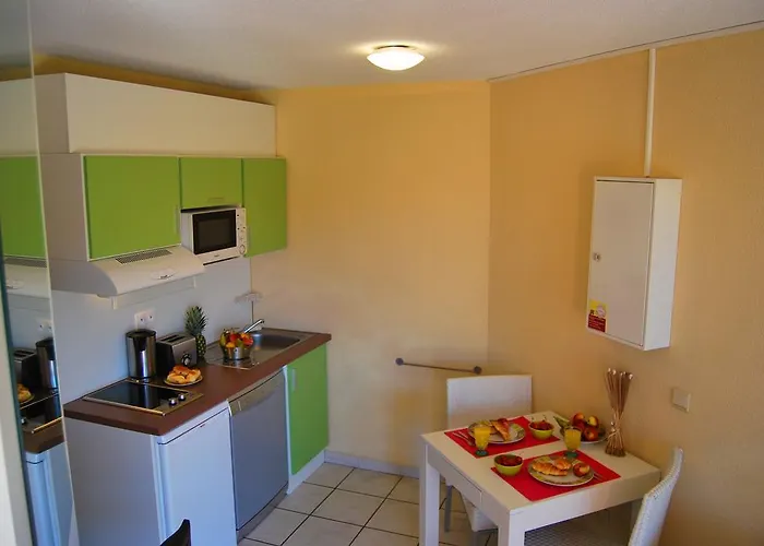 Lagrange Grand Bleu - Les Jardins De Neptune 3*