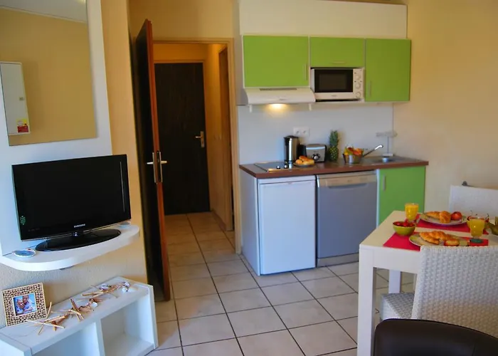 Lagrange Grand Bleu - Les Jardins De Neptune Holiday park 3*