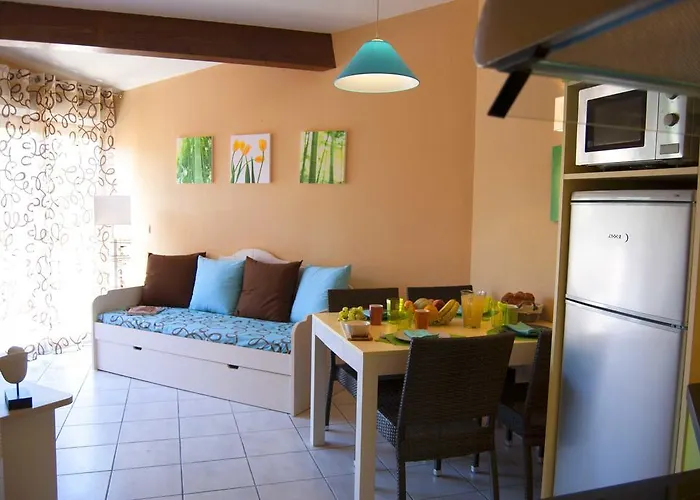 Lagrange Grand Bleu - Les Jardins De Neptune 3*