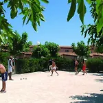 Lagrange Les Jardins De Neptune 홀리데이파크 생시프리앙