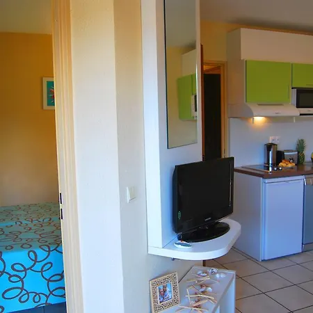 Holiday park Lagrange Les Jardins De Neptune 3*