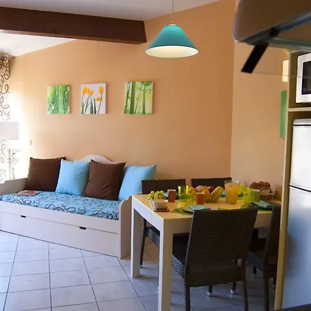 Lagrange Grand Bleu - Les Jardins De Neptune 3*